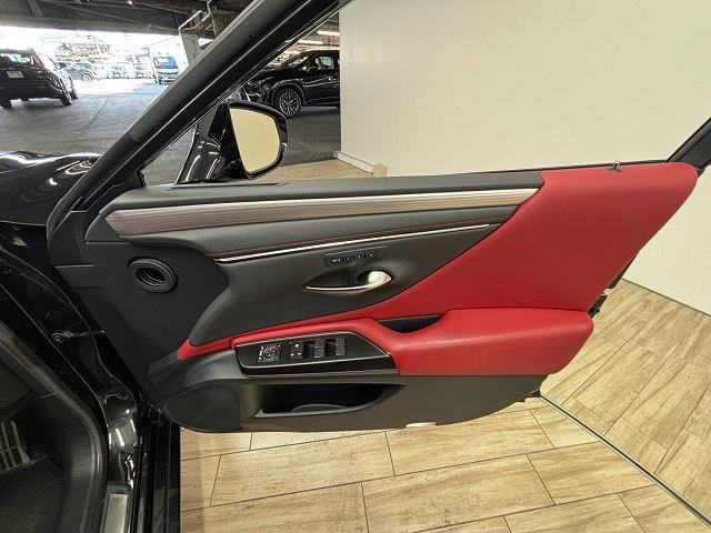 Миниатюра 37