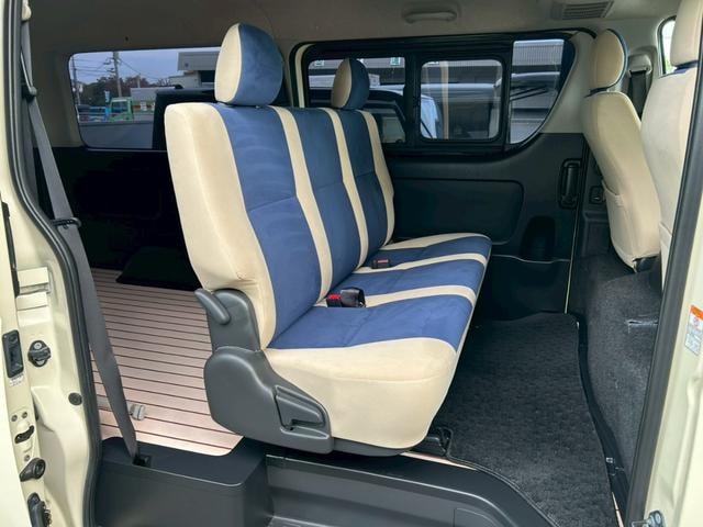 Миниатюра 17