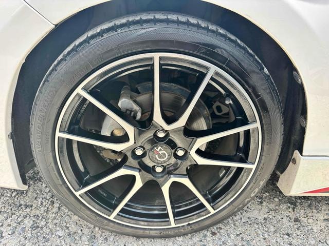 Миниатюра 28