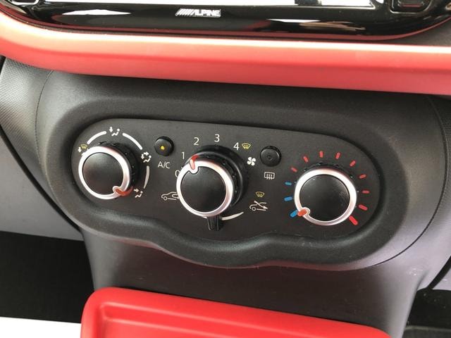 Миниатюра 16