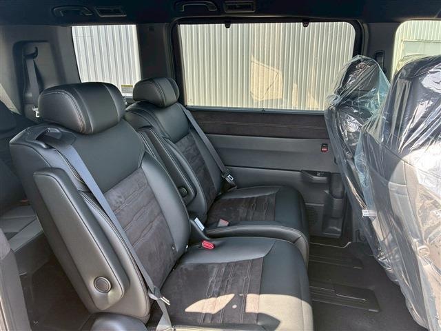 Миниатюра 12
