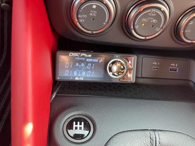 Миниатюра 37