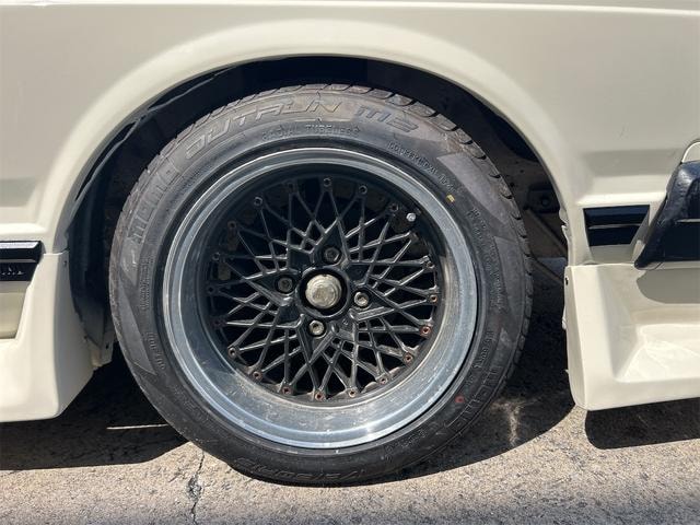 Миниатюра 28