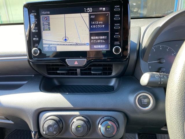 Toyota YARIS 2020 — фото автомобиля 1
