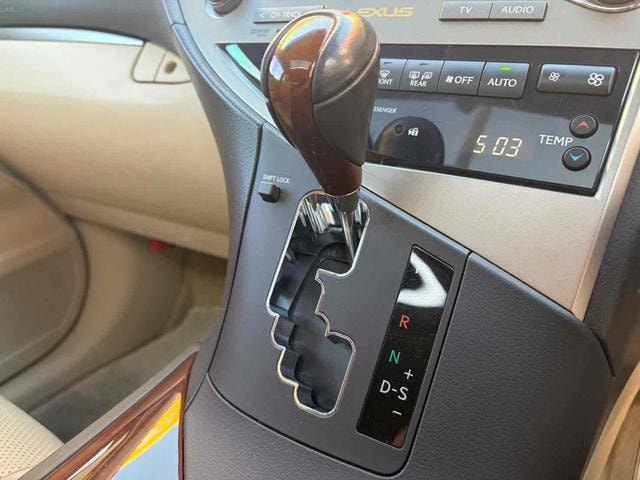 Lexus RX 2012 — фото автомобиля 1