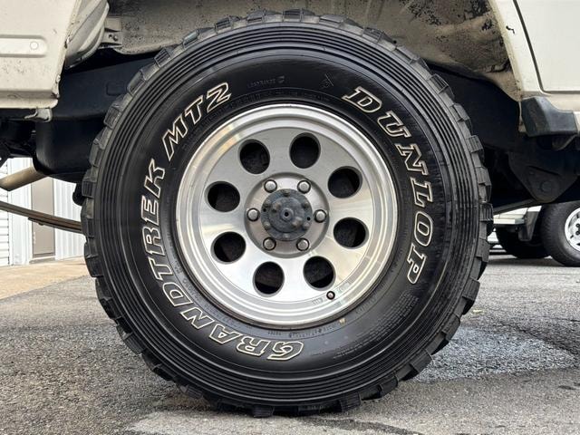Миниатюра 28