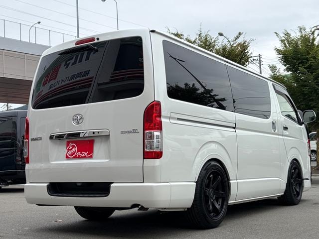 Миниатюра 30