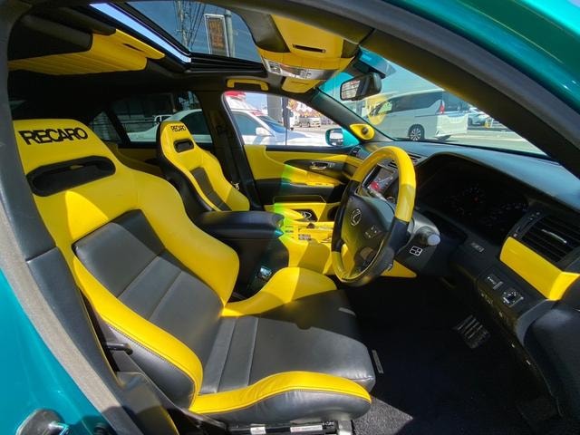 Миниатюра 18