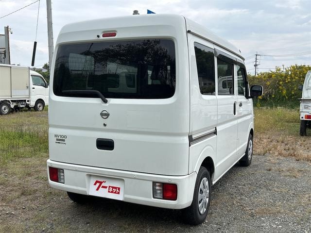 Nissan NV100CLIPPER VAN 2022 — фото автомобиля 1