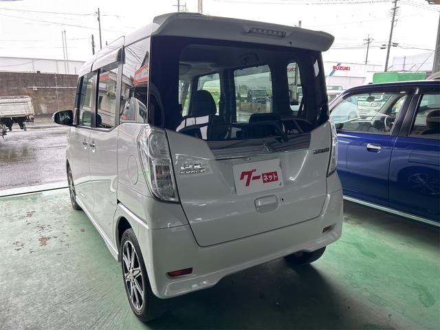 Миниатюра 18