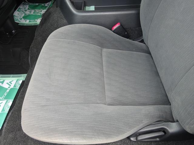 Toyota HIACE VAN 2012 — фото автомобиля 1