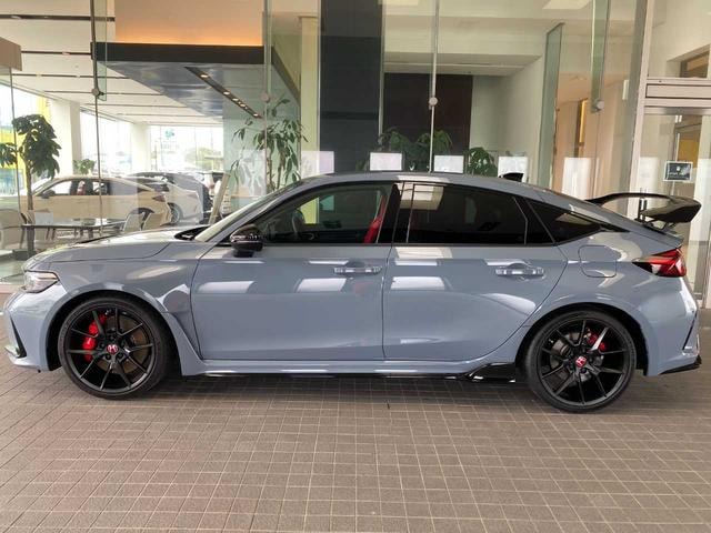 Миниатюра 10