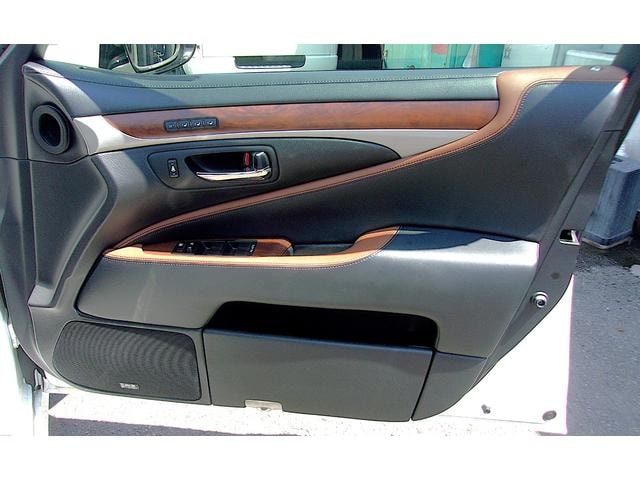 Миниатюра 16