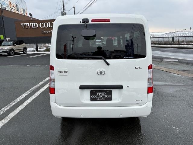 Миниатюра 9