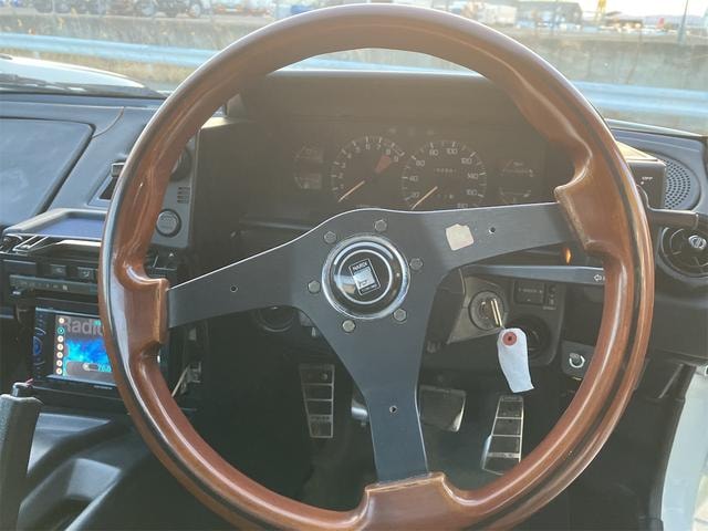 Миниатюра 28