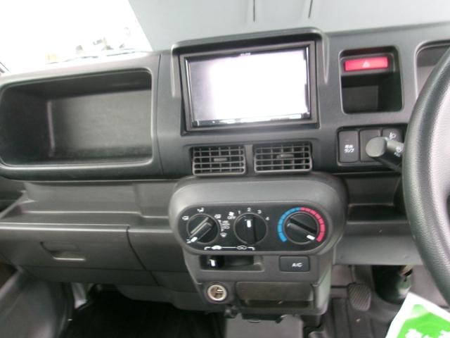 Миниатюра 17