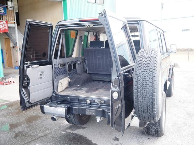 Миниатюра 28