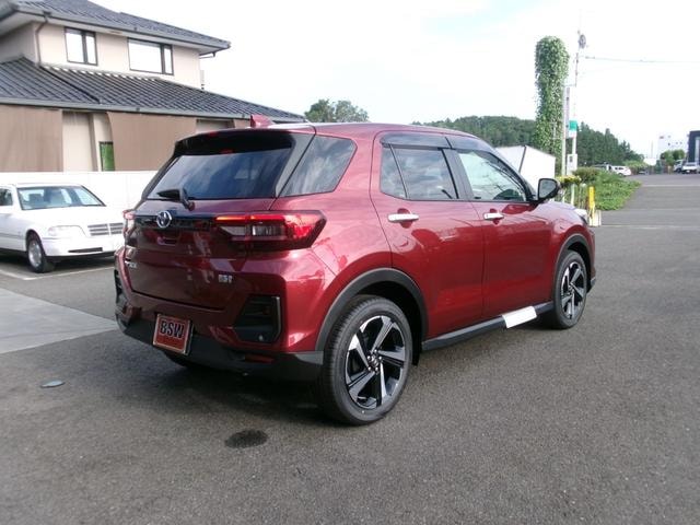 Toyota RAIZE 2026 — фото автомобиля 1