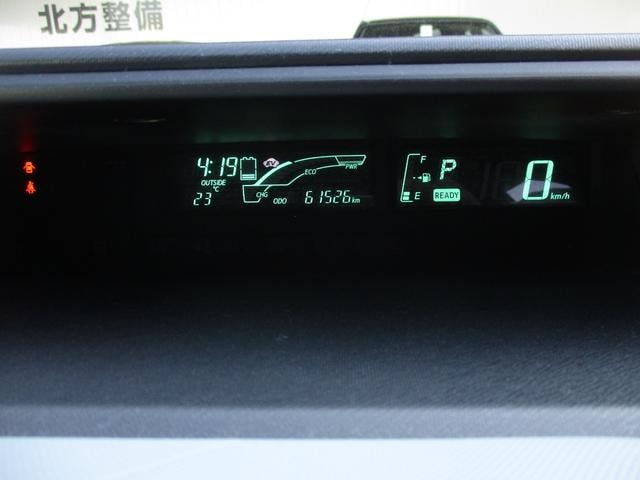 Toyota AQUA 2013 — фото автомобиля 1