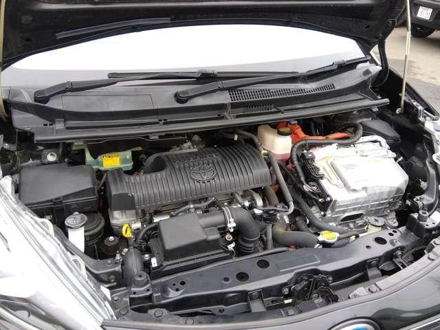 Toyota SIENTA 2015 — фото автомобиля 1