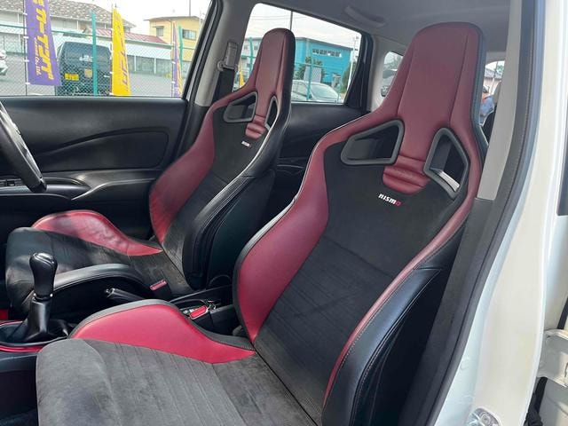Миниатюра 16