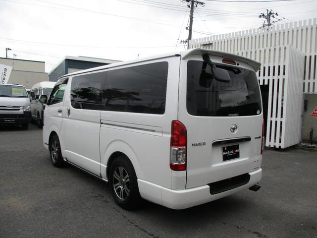 Миниатюра 9