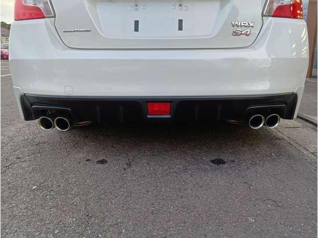 Subaru WRX S4 2015 — фото автомобиля 1