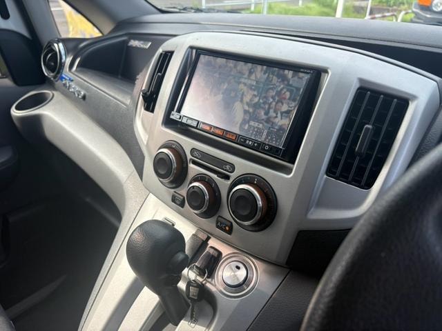 Nissan NV200VANETTE WAGON 2015 — фото автомобиля 1