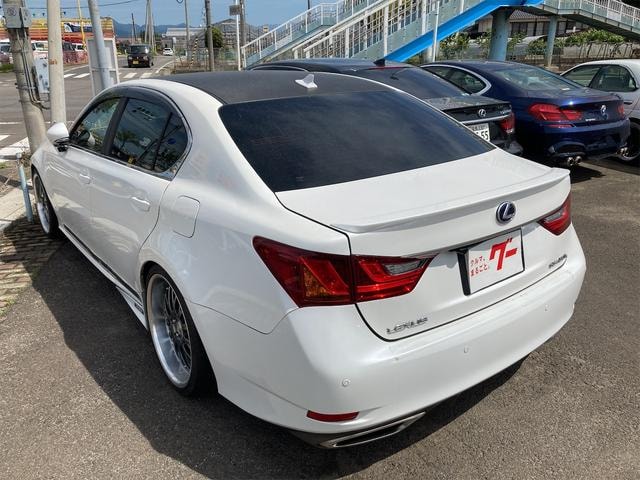 Миниатюра 16