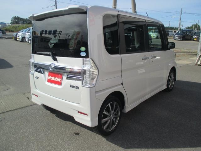 Daihatsu TANTO 2013 — фото автомобиля 1