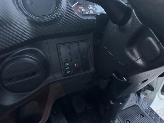 Hino RANGER 2019 — фото автомобиля 1