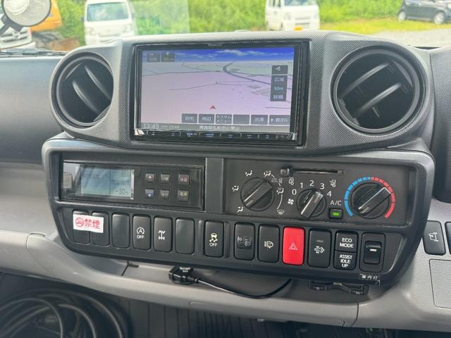 Миниатюра 37