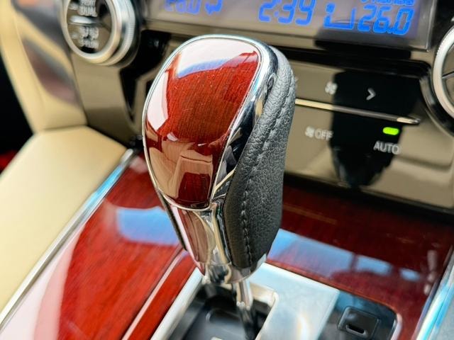 Миниатюра 37