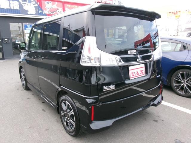 Миниатюра 12
