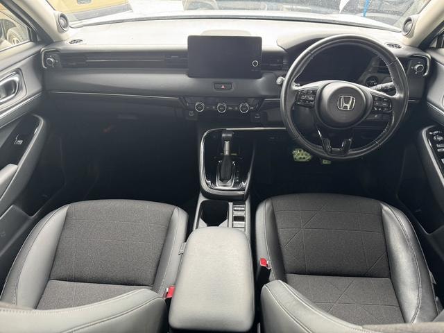 Honda VEZEL 2021 — фото автомобиля 1
