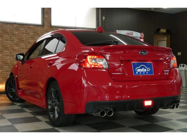 Subaru WRX S4 2015 — фото автомобиля 1