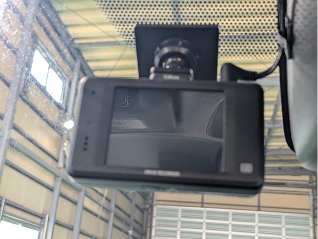 Миниатюра 28