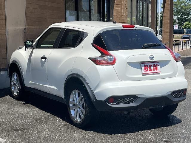 Nissan JUKE 2015 — фото автомобиля 1