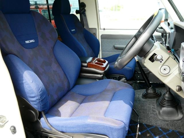 Миниатюра 24