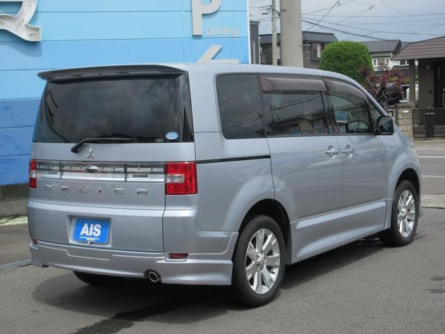 Миниатюра 13