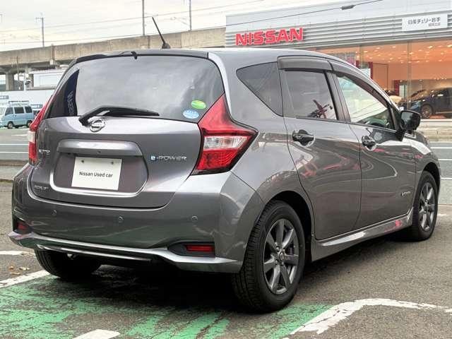 Nissan NOTE 2018 — фото автомобиля 1