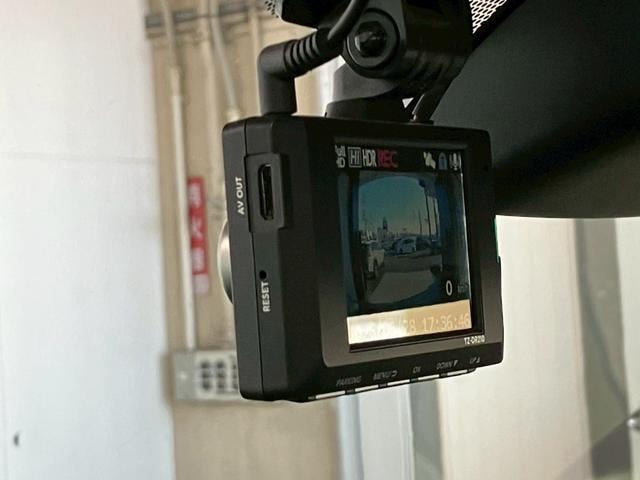 Миниатюра 24