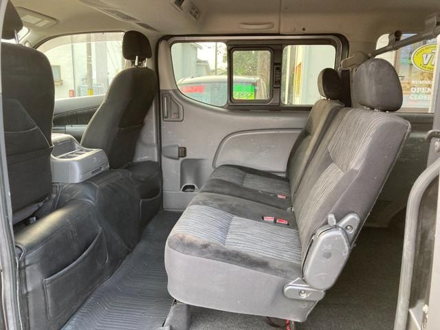 Nissan NV350CARAVAN VAN 2019 — фото автомобиля 1