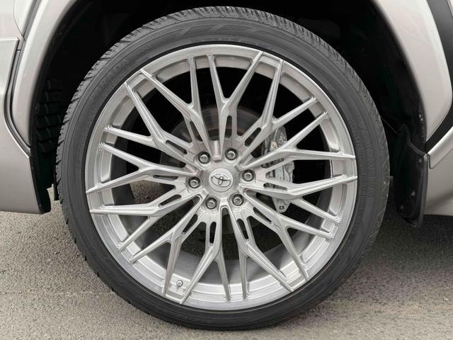 Миниатюра 28