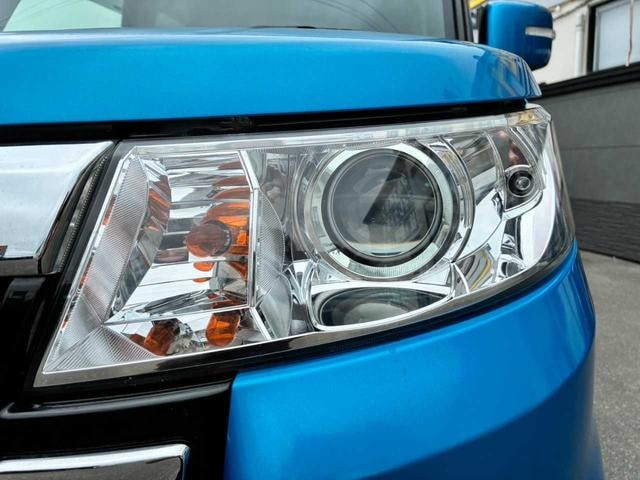 Suzuki SPACIA CUSTOM Z 2017 — фото автомобиля 1