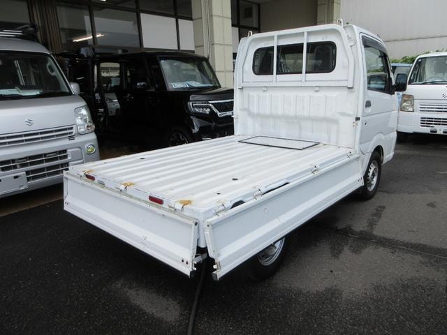 Миниатюра 37