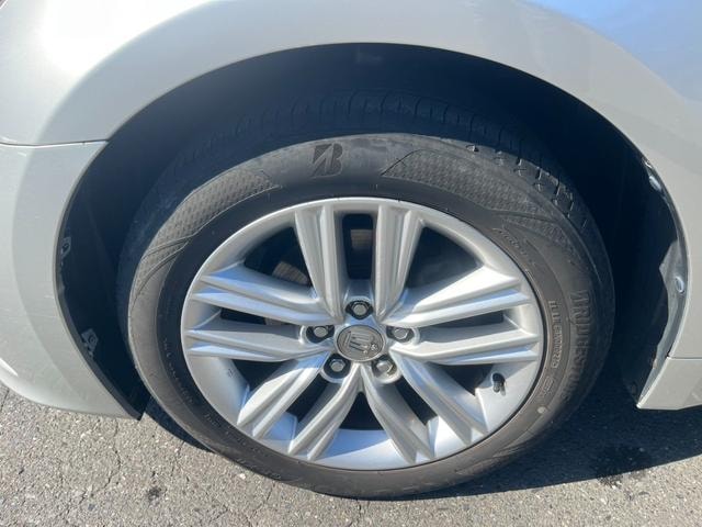 Toyota CROWN 2013 — фото автомобиля 1