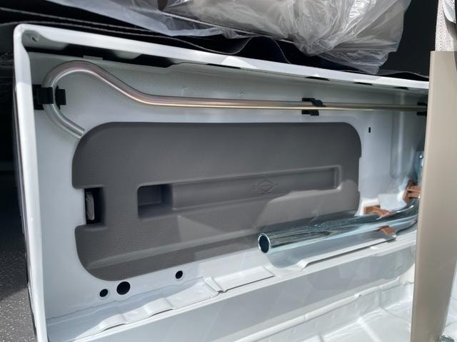 Миниатюра 28