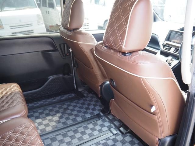 Миниатюра 28
