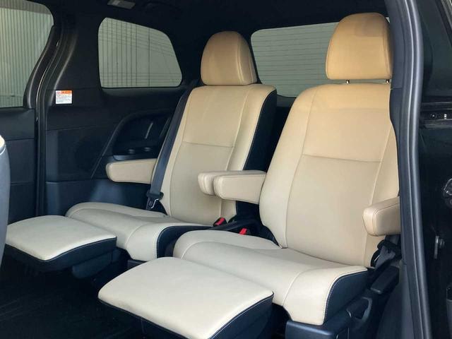 Toyota ESTIMA HYBRID 2017 — фото автомобиля 1